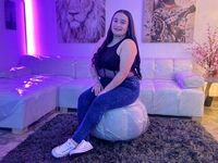 naked girl with webcam masturbating with sextoy MonaSusan