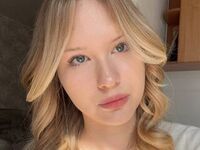 camslut fingering shaved pussy NanceyMonteverde