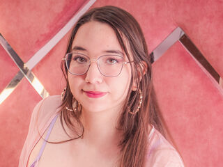 naughty cam girl masturbating NeluxRiveiro