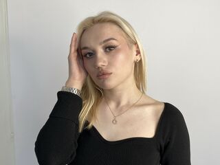 camgirl webcam pic PaulinePedrotti