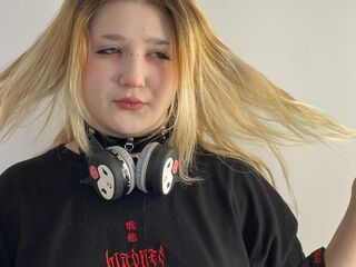 nude webcamgirl photo PilarVanhee