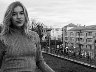 adult liveshow SallyRodwell