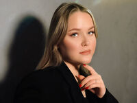 nude camgirl pic SallySavage