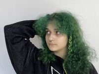 masturbating webcamgirl SamellaMagowan