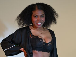 free livecam SaraBlackwood