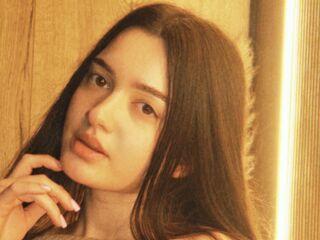 hot strip tease webcam SavannahHoward