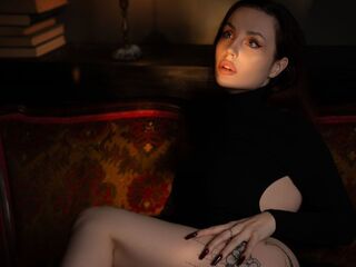 camgirl masturbating with vibrator SelenaDergan