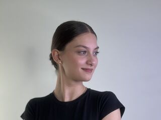 shower web cam SharikaWigington