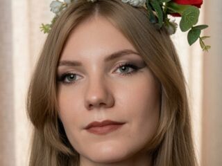 cam show SlyviaQuinonez