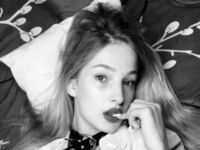 naked cam chatroom SofiaRoud