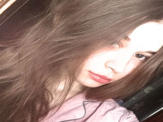 webcamgirl TinishaDubbert