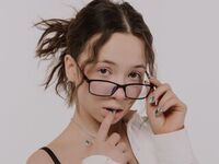 masturbating girl TrixieMorgan