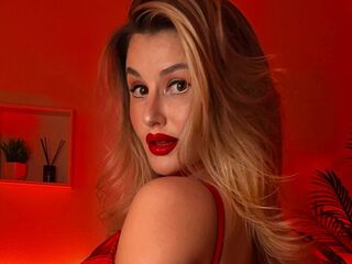 camgirl playing with sex toy VictoriaRoxen