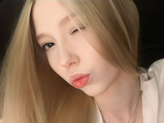 camslut naked WavaSkeldon
