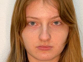 Kinky webcam ZellaCarwin