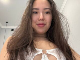 cam girl showing pussy miiavixen